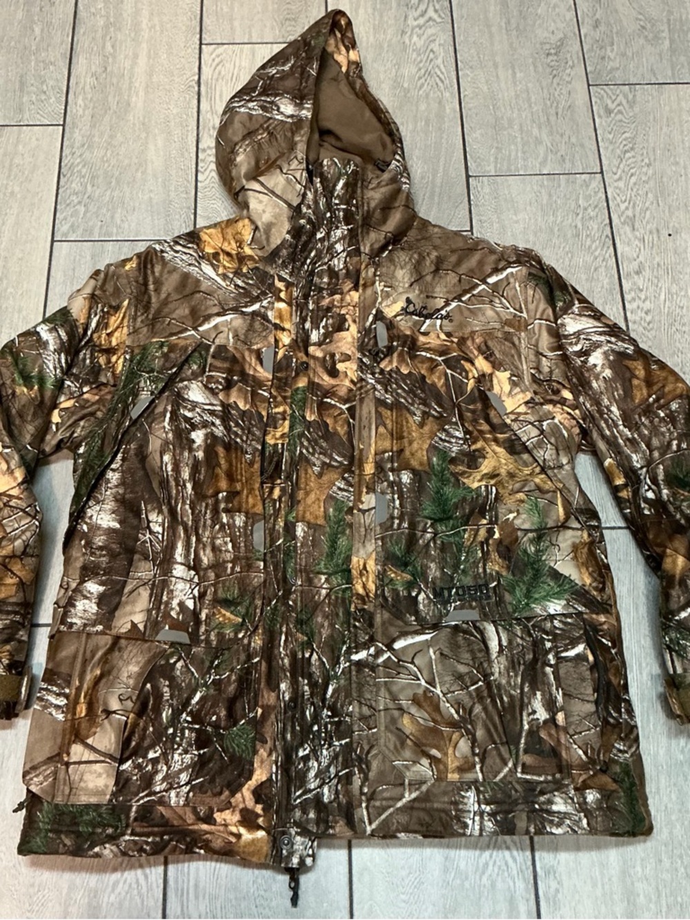CABELA'S MT050 GORE-TEX EXTREME THINSULATE FLEX JACKET 
CAMO #C00